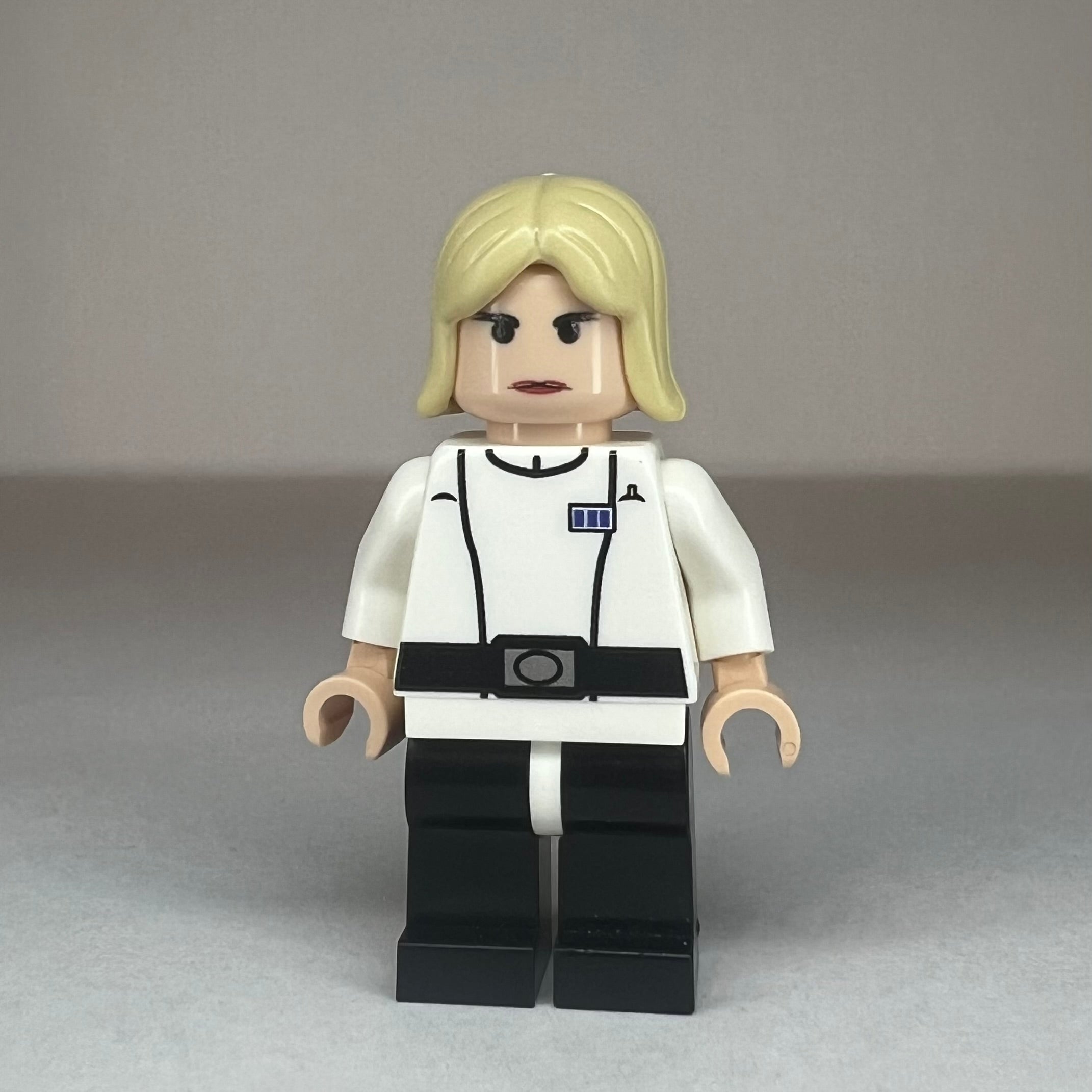SW girl FULL FIGURE