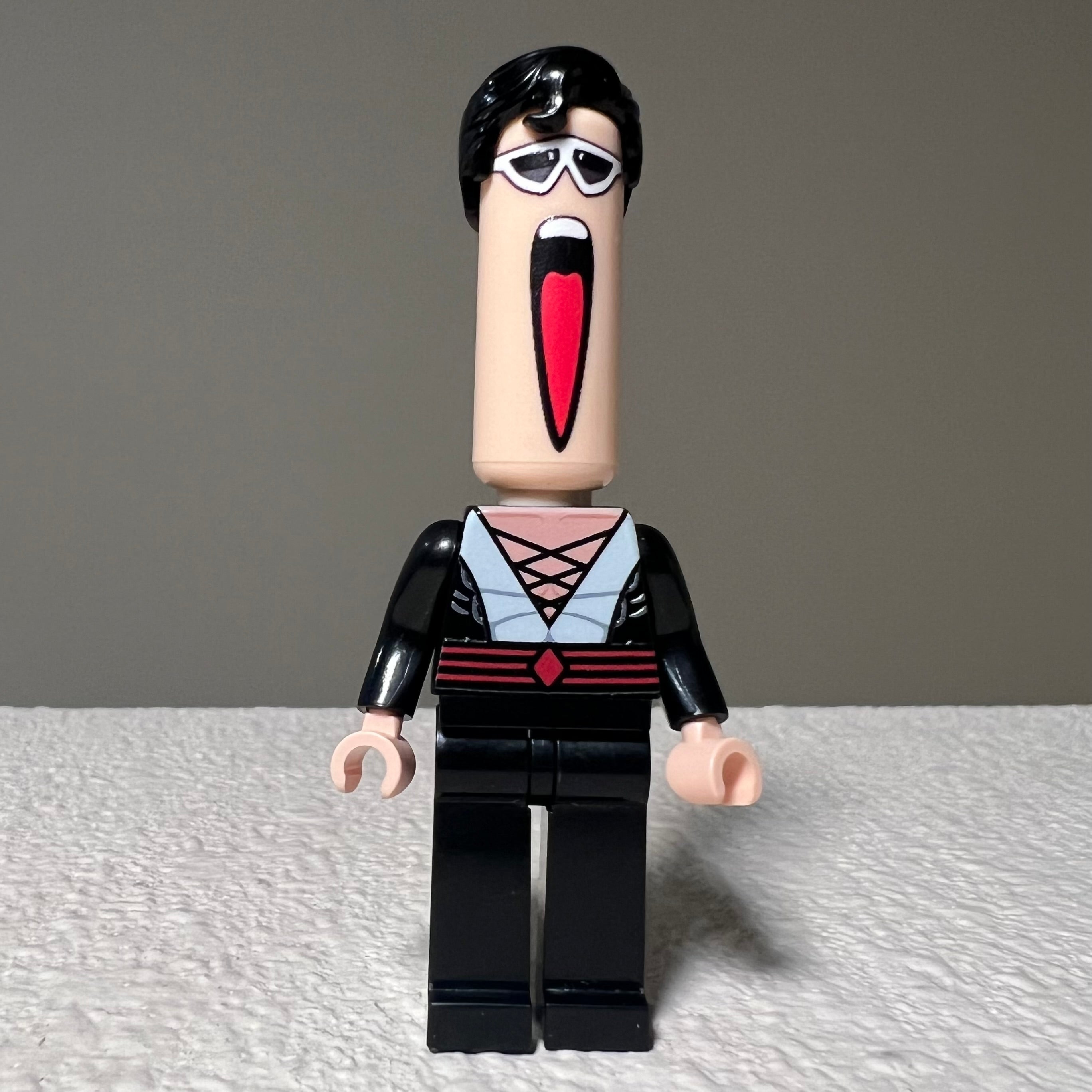 Stretchy Guy stretched mouth HEAD ONLY