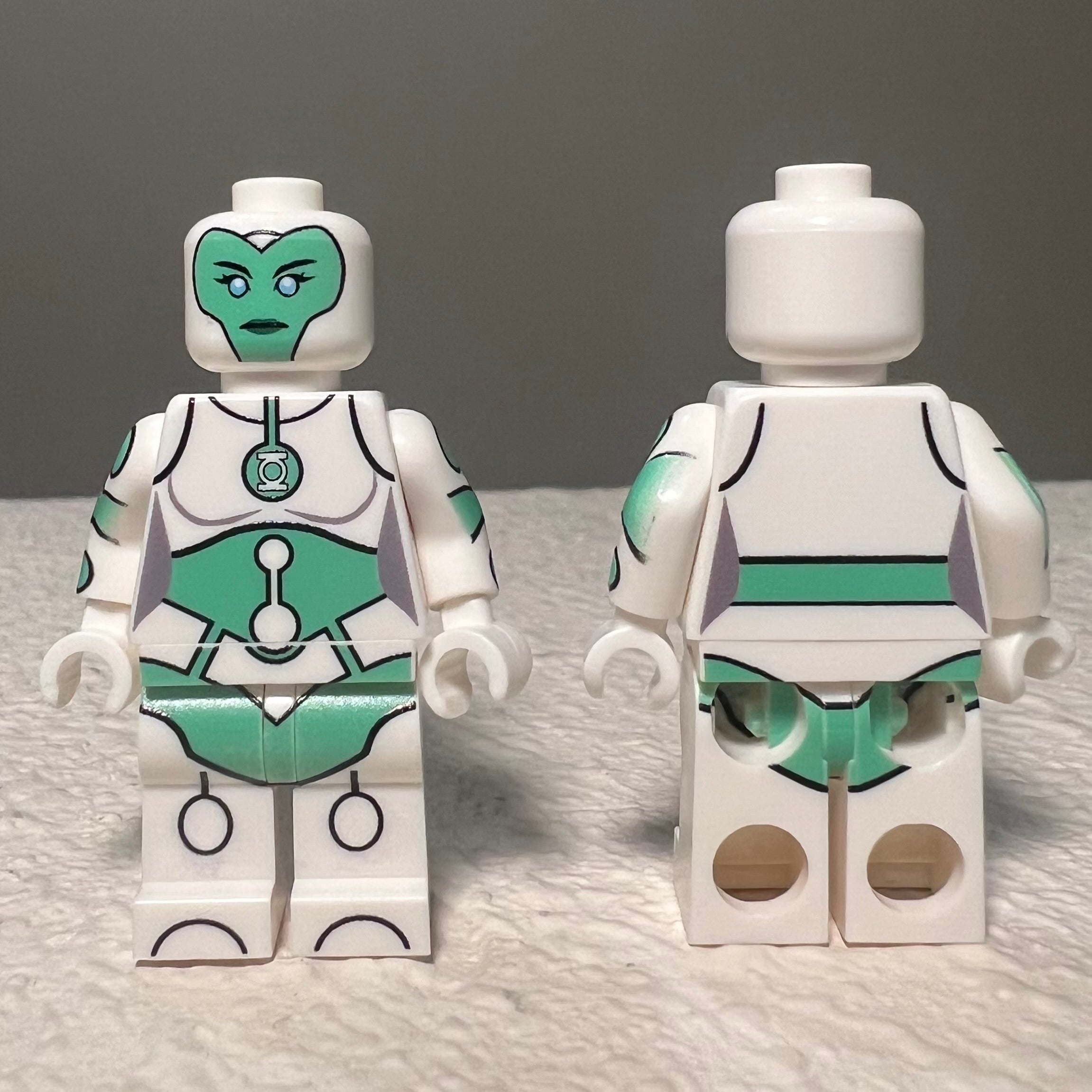 Aya light people FULL FIGURE comes with alt white GLOW HEAD